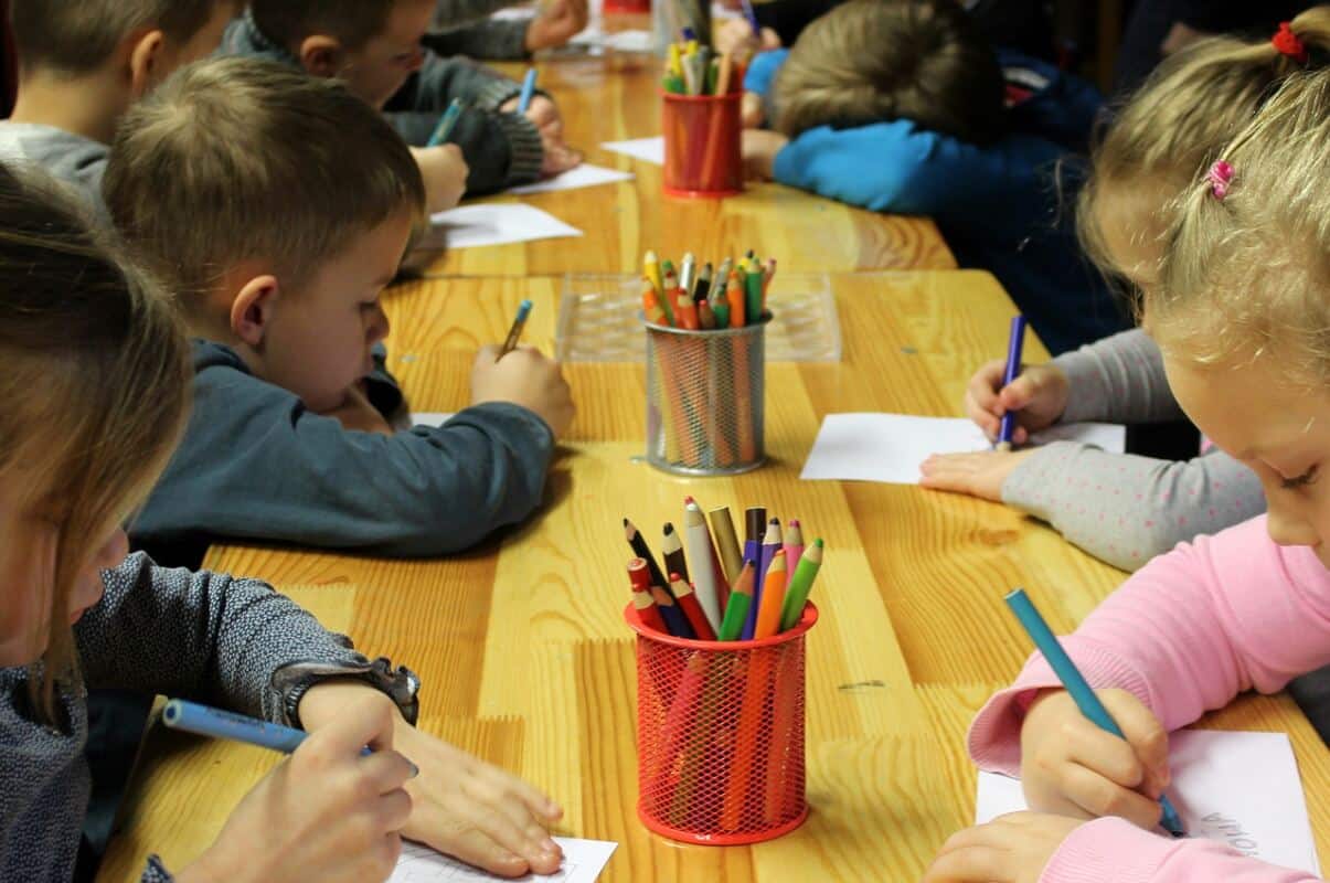 nettoyage ecoles creches 95 Paris Quels sont les étapes d’un nettoyage d’écoles et crèches professionnel ?